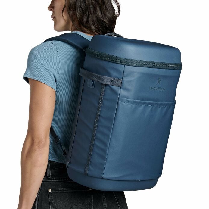carryouttm-backpack-22-l-g4 250815_hydro_s26_hb_14605_7.jpg