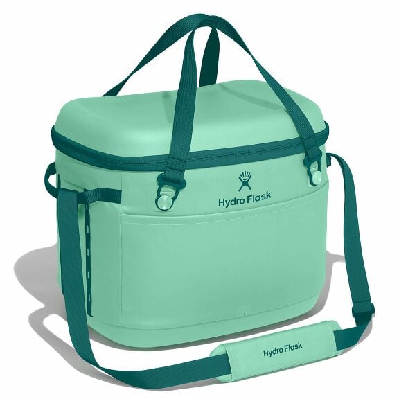 carryouttm-soft-cooler-30-l-l7 cpco344-carryout-cooler-30l-mermaid-green-angled_1.jpg