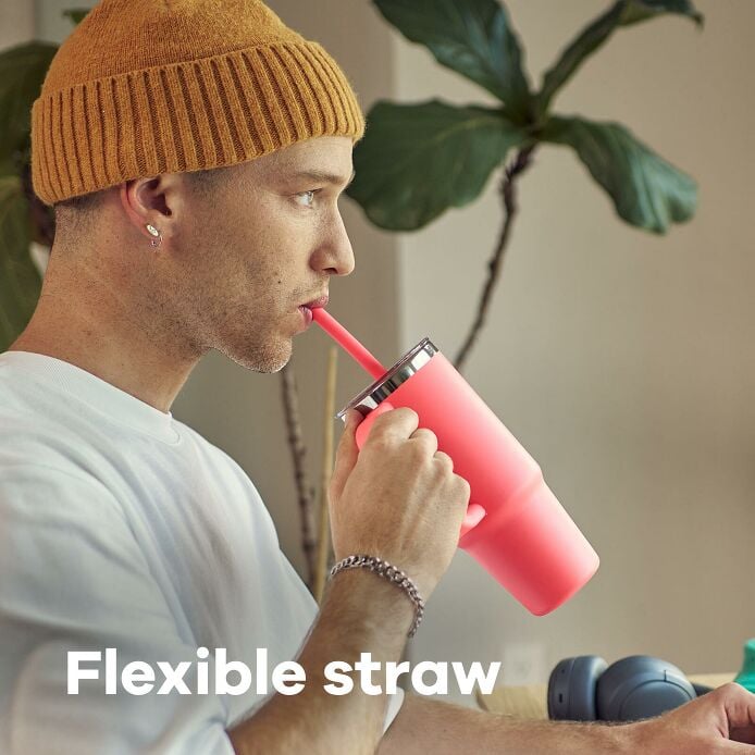 hydration-handledtm-bundle-a1 hf_s26_ttpscc_apdp_06.jpg