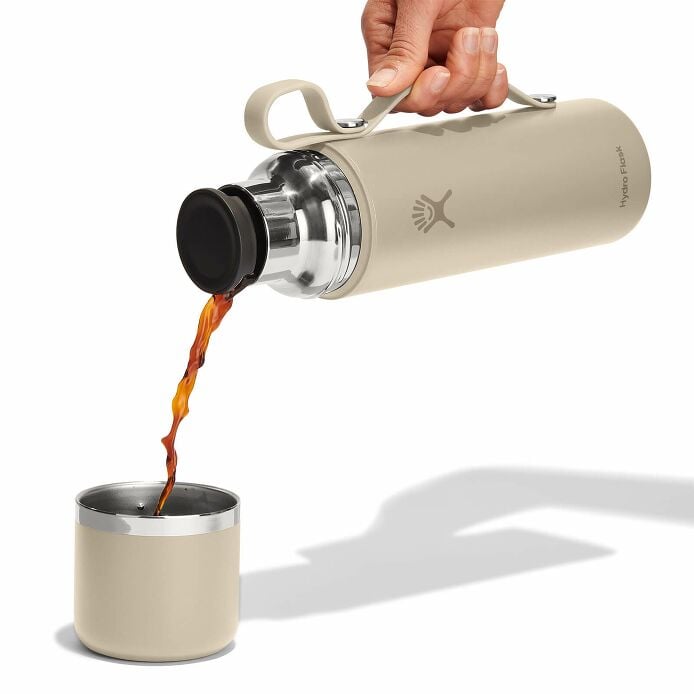 28-oz-hot-flask-and-cup-w2 hot-flask-_-cup-oat-pour.jpg