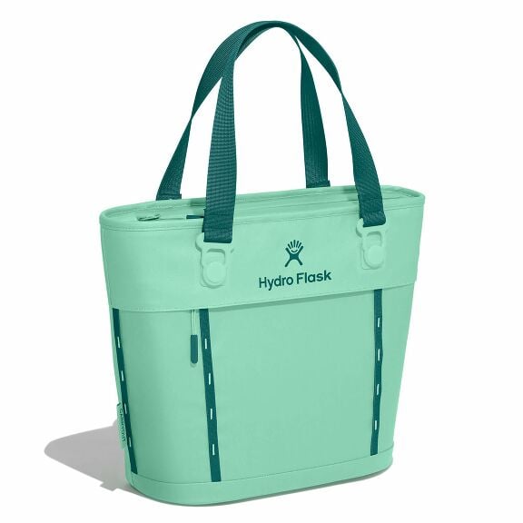 carryouttm-soft-cooler-tote-10-l-l5 miniit344-carryout-tote-10l-mermaid-green-angled.jpg