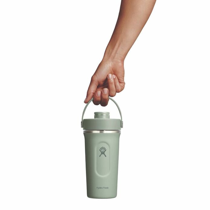 gym-bundle-j1 mxcc24374_24ozinsulatedshakerbottle_agave_hb_1.jpg