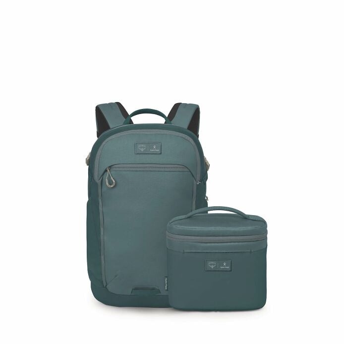 osprey-axis-x-hydro-flask-campus-essentials-bundle-b6 ospreyaxis_hydroflask5l_lunch_bag_f25_front_cascade_10007249.jpg