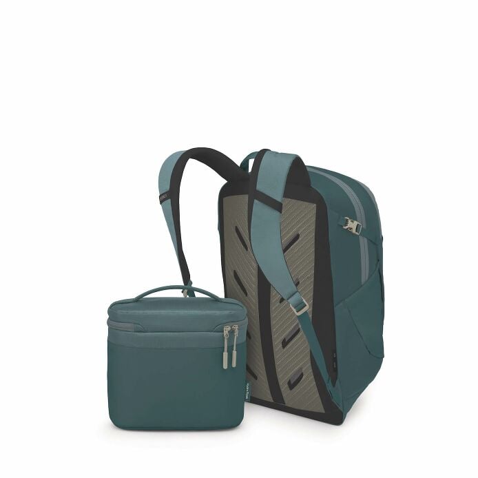 osprey-axis-x-hydro-flask-campus-essentials-bundle-b6 ospreyaxis_hydroflask5l_lunch_bag_f25_sideback_cascade_10007249.jpg