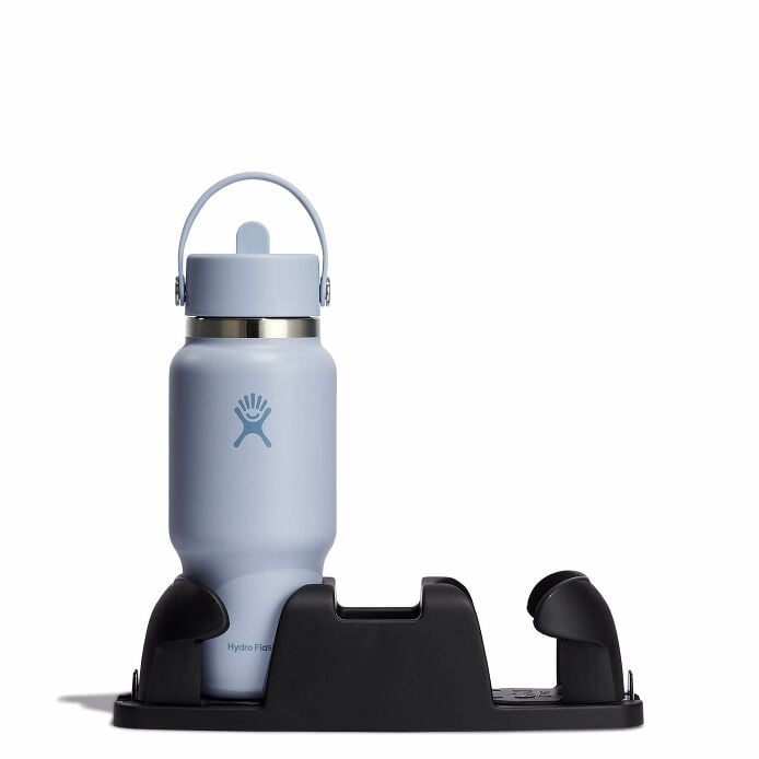 24-oz-travel-bottle-with-flex-straw-cap-u4 surf-travel-bottle-in-cuplholder_2_8_1.jpg